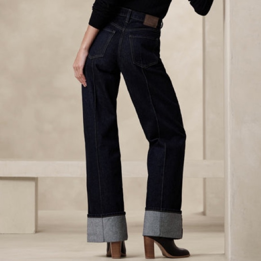 BANANA REPUBLIC THE PINTUCK JEAN
